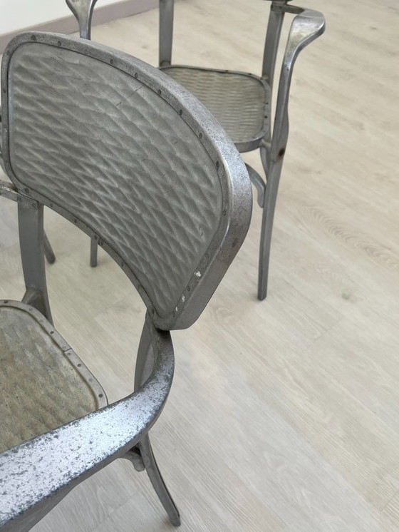 Image 1 of Aluminiumstühle - Avec-Plakette « Gaston Viort - Salon de Provence »