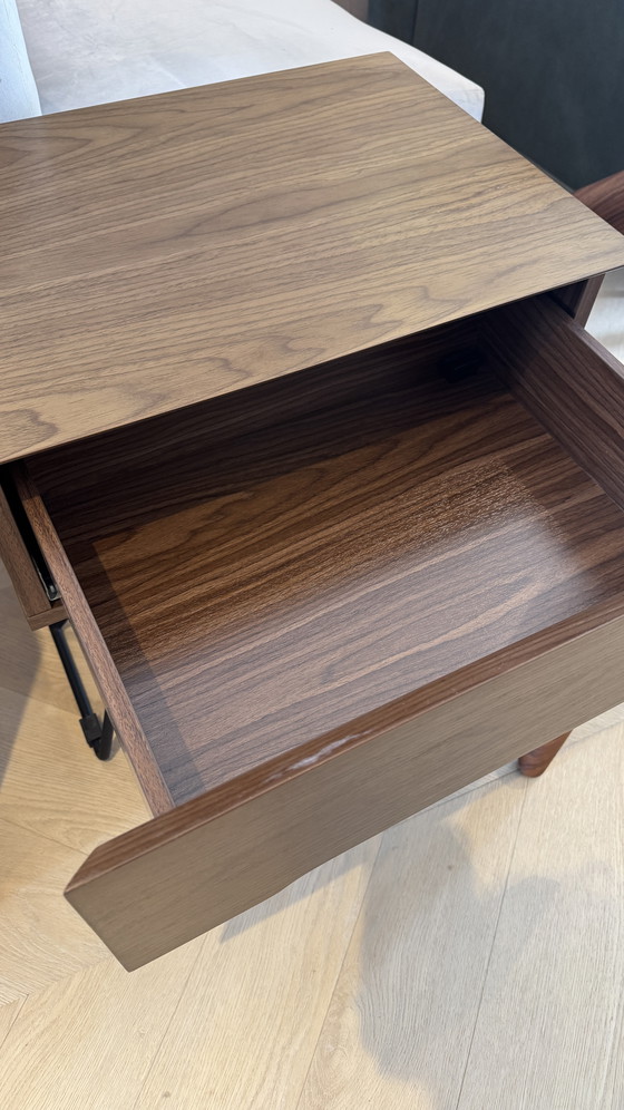 Image 1 of Comodino - finitura mogano x1