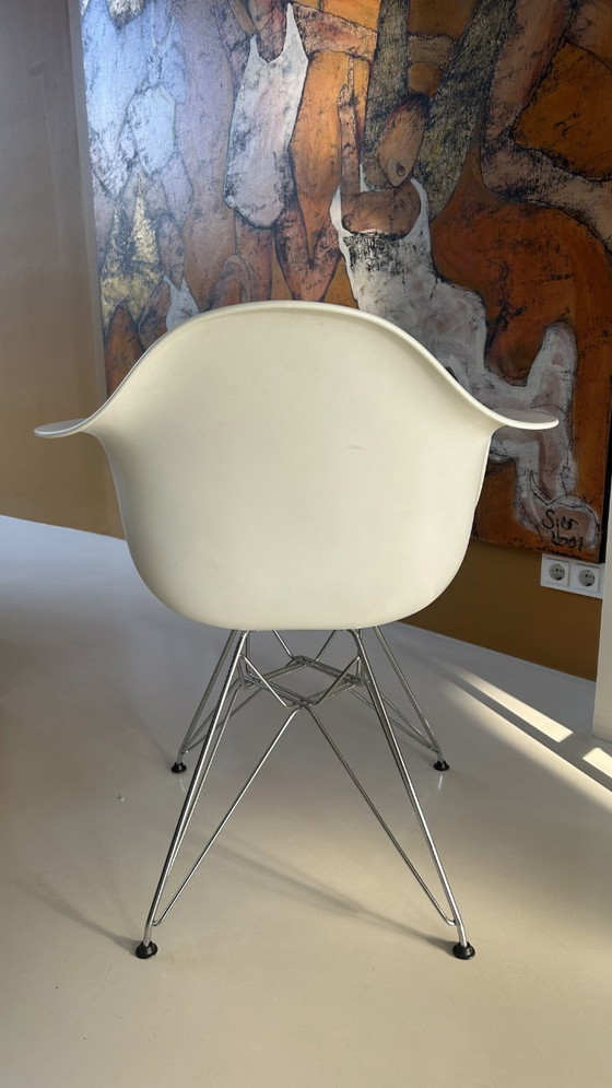 Image 1 of 6x Vitra Eames Dar Stühle (weiß)