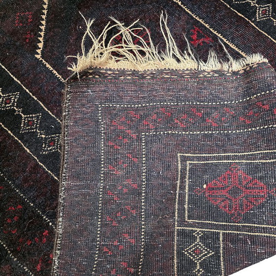 Image 1 of Vecchio tappeto Baluch in lana annodato a mano, metà del XX secolo