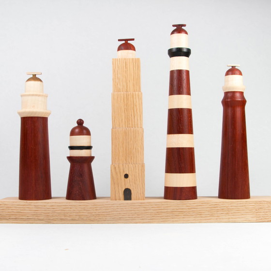 Image 1 of Faros únicos de madera maciza hechos a mano