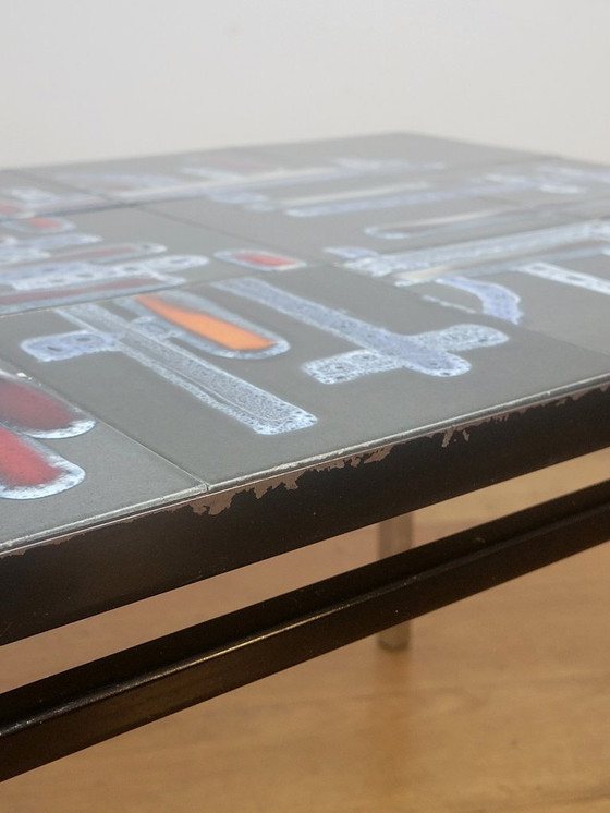 Image 1 of Table basse vintage avec plateau en céramique, signée Adri Belgium.