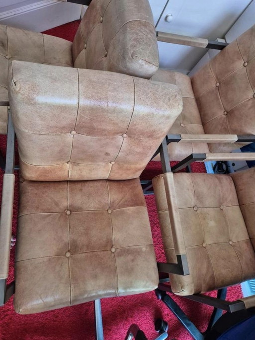 4 chaises de salle à manger