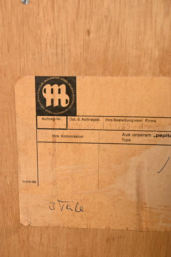 Image 1 of Musterring teak kastje