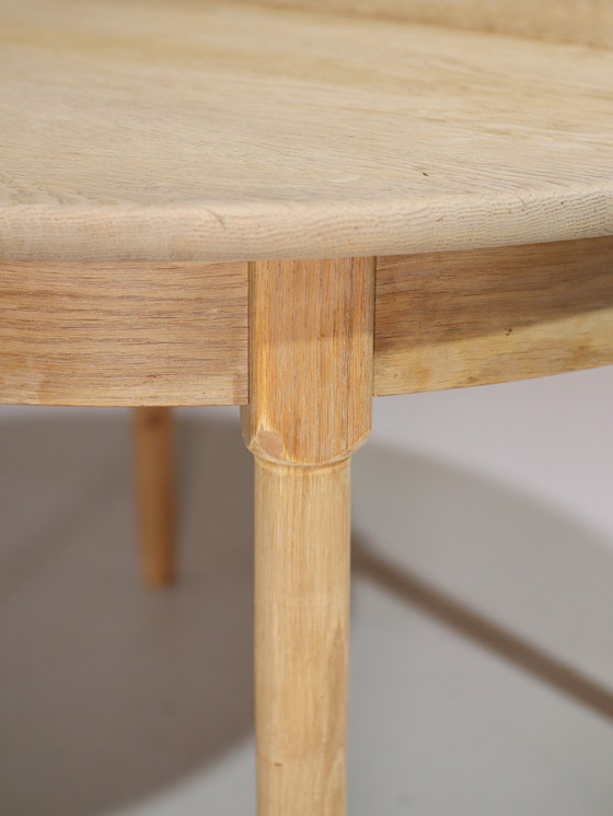 Image 1 of Extendable dining table Henning Kjaernulf oak Danish