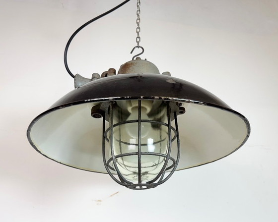 Image 1 of Lampada a sospensione industriale a gabbia in ghisa e smalto nero, anni '60