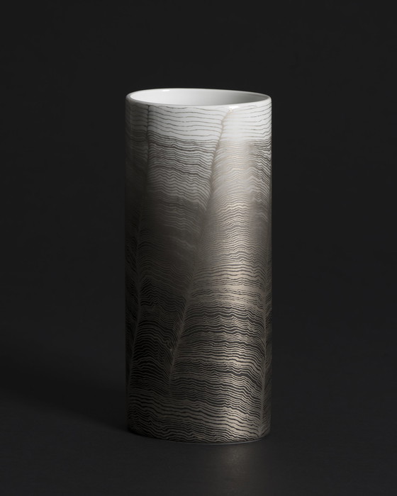 Image 1 of Rare trio de vases en porcelaine "Chiffon" Alain Le Foll × Rosenthal *édition du jubilé*