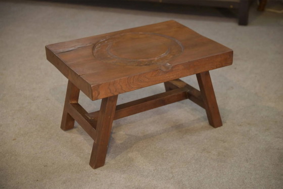 Brutalist coffee table in elm from the 1950s. – Wood (photo 11 of 12)