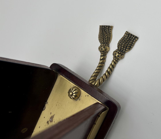 Image 1 of Portariviste decorativo in stile Impero – legno e ottone, piedini girevoli con nappe