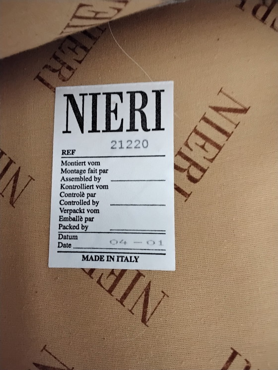 Image 1 of New york sofa van Alberto Nieri