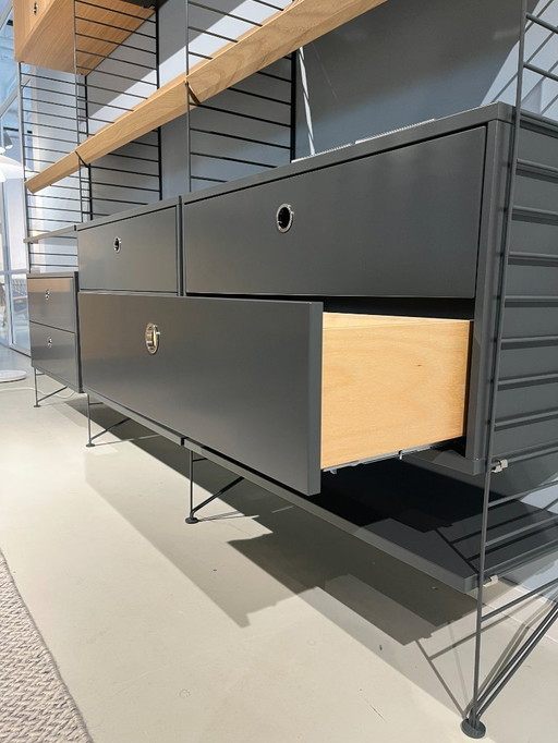 Estantería de cuerdas