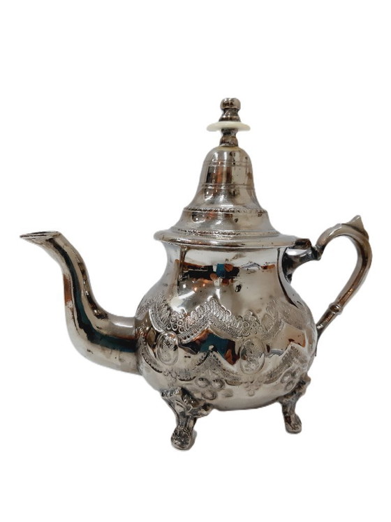 Image 1 of Vintage Moroccan silver-plated teapot/coffee pot 19 cm