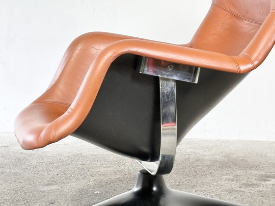 Poltrona Karuselli anni '70, design Yrjö Kukkapuro in pelle cognac – haimi, Poltrone, Fiberglass, Leather (photo 6 of 17)