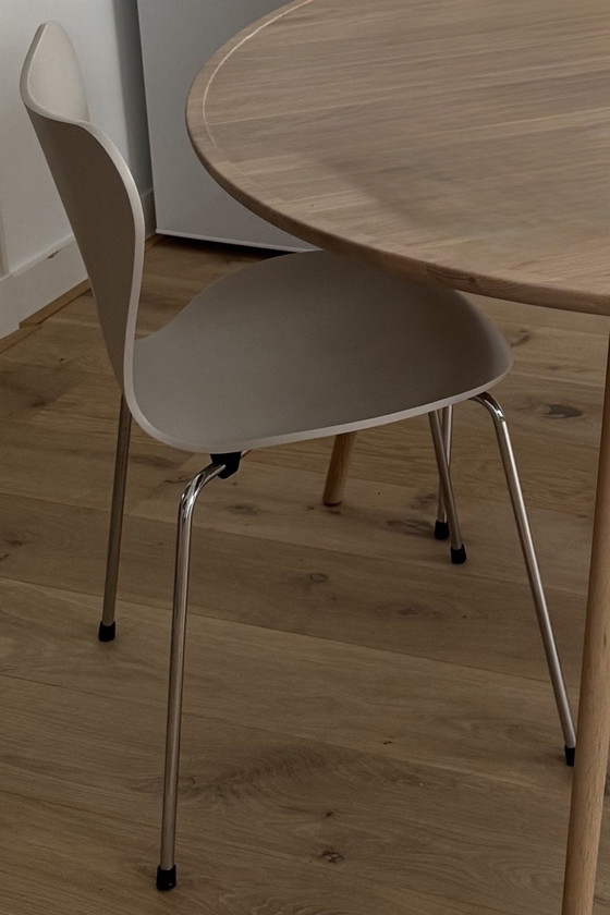 Image 1 of 4 x Fritz Hansen serie 7 vlinderstoel