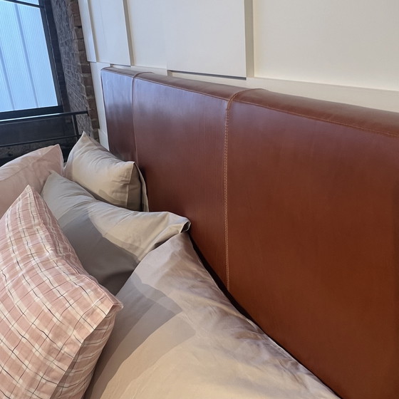 Image 1 of Hästens Vividus Boxspring – 210x210