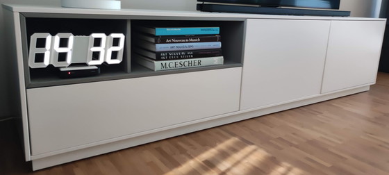 Image 1 of Mobile TV Adatto