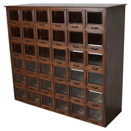 Image 1 of Mobiletto antico tedesco in rovere per merceria, anni '20/'30