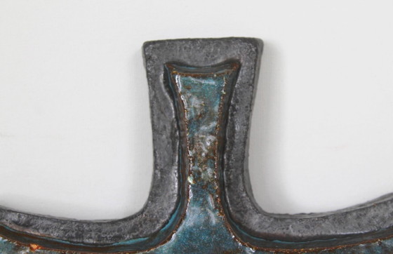 Image 1 of Kruis vintage '70 retro/brutalist terracotta wandkruis