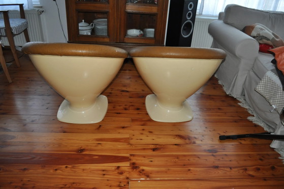 French Plastic Club Chairs by Rapfael Raffel, 1970s, Set of 2 – Armchairs, Fiberglass, Space Age (photo 2 of 7)