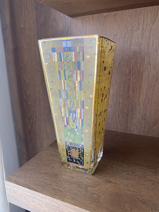 Artis Orbis Vase Klimt