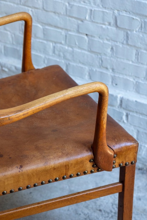 Image 1 of Ole Wanscher Modèle 1675 en Chêne, Fritz Hansen, Danemark des années 1940