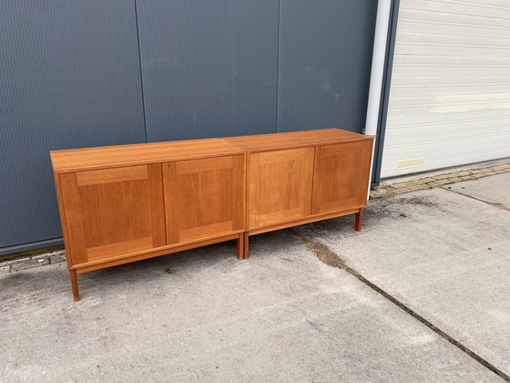 Image 1 of Set van twee vintage dressoirs 