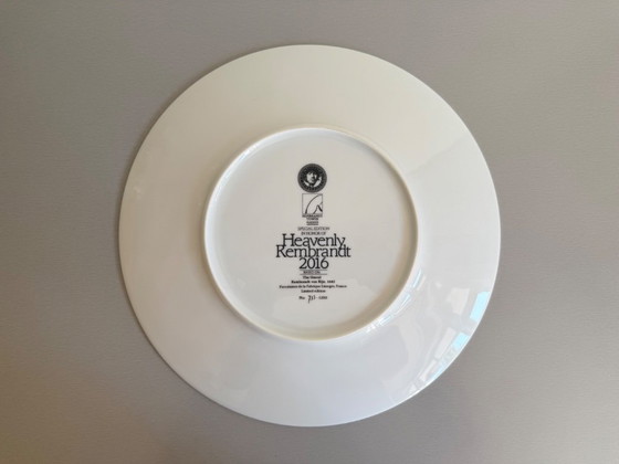 Image 1 of Plato de porcelana de Limoges – Edición limitada Heavenly Rembrandt 2016 733/1250