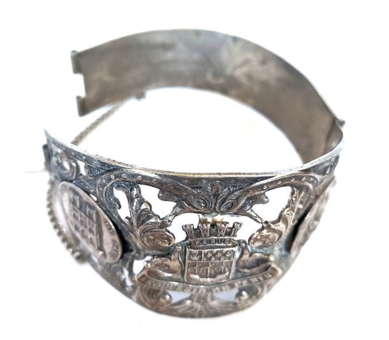 Image 1 of antieke Frans verzilverde manchetarmband uit 1920