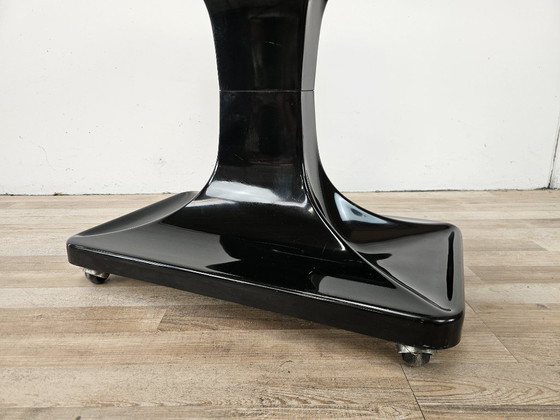 Space Age bijzettafel in zwart plastic met wielen, 1970, Kunststof, Klassiek (foto 7 van 9)