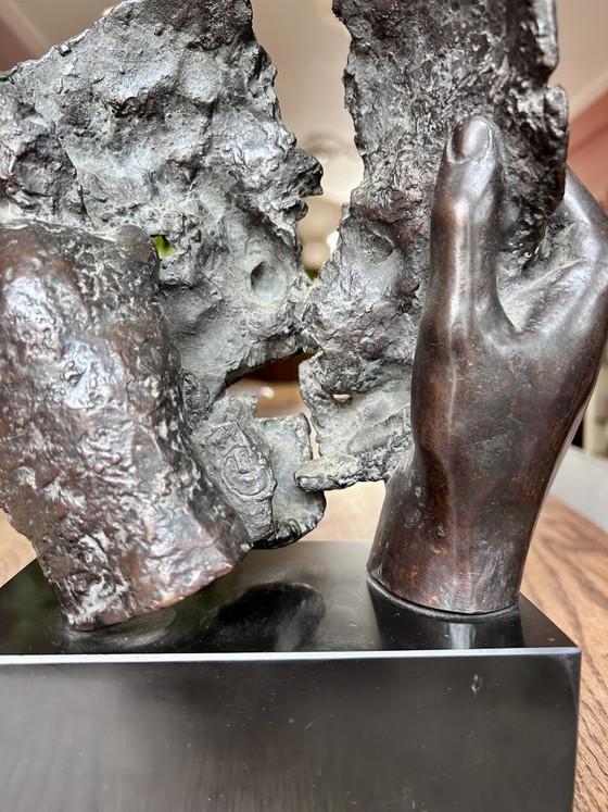 Image 1 of Betty Wachsstock – Sculpture originale en bronze | Héritage familial