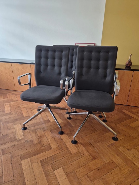 Image 1 of 4 sillas de conferencia Vitra ID Trim