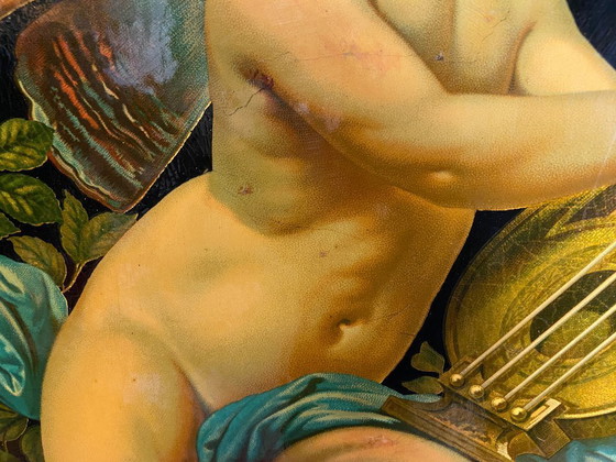 Image 1 of Estampe Lithographie Polychrome Avec Réhaut Doré Putto Chérubin Ange Papillon