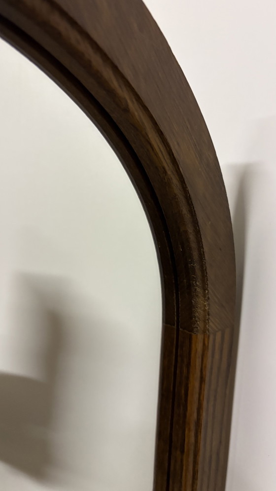 Image 1 of Miroir mural vintage en bois brun foncé de style scandinave Japandi