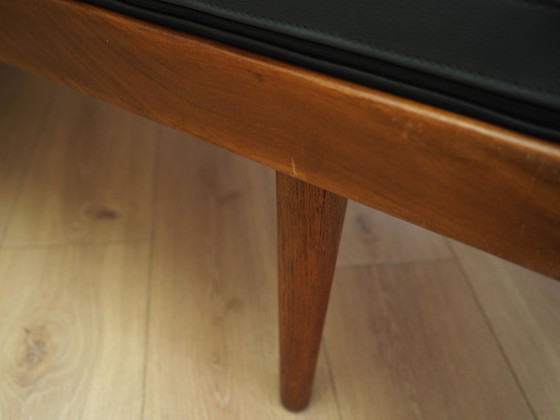 Image 1 of Lit de jour en teck, design danois, années 1970, production : Danemark