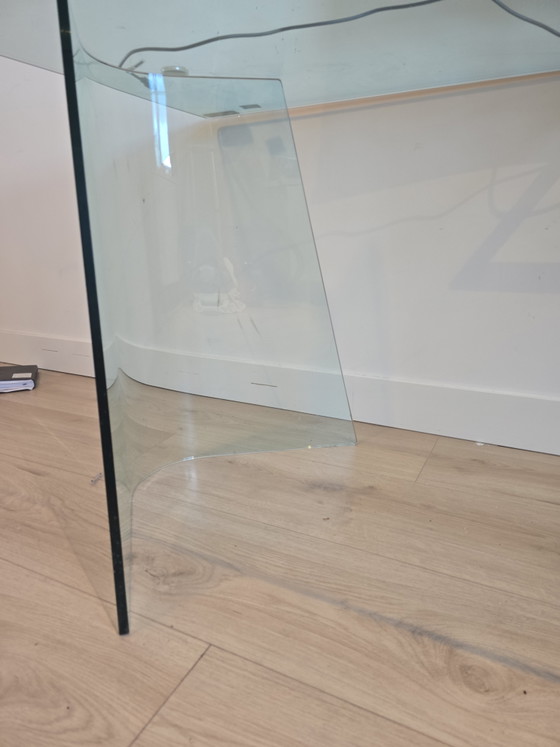 Prachtig Bureau Glas Met Handgeblazen Poten (photo 6 of 6)
