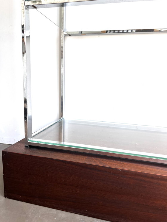 Image 1 of Mid - Century, Vintage Milo Baughman-Style Chrome Etagere / Display Shelf - Display Case Display case