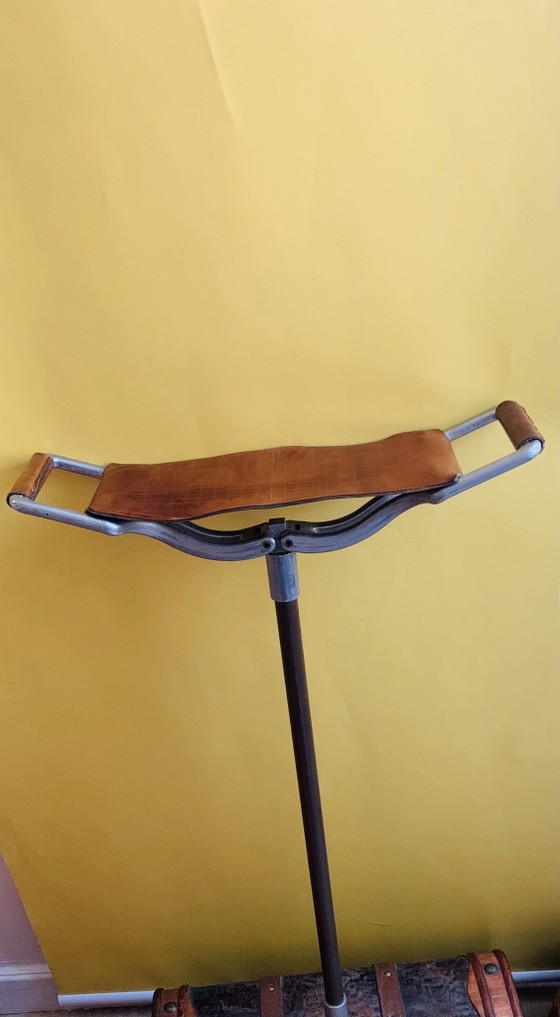 Antique embossed leather cane seat - wood and brass rivets – Decorative Objects (photo 9 of 15)