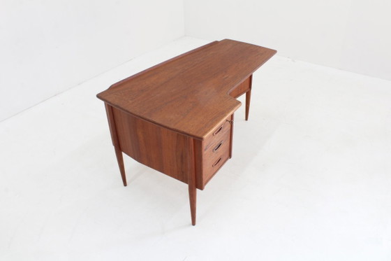 Image 1 of Bureau vintage danois en teck des années 1960
