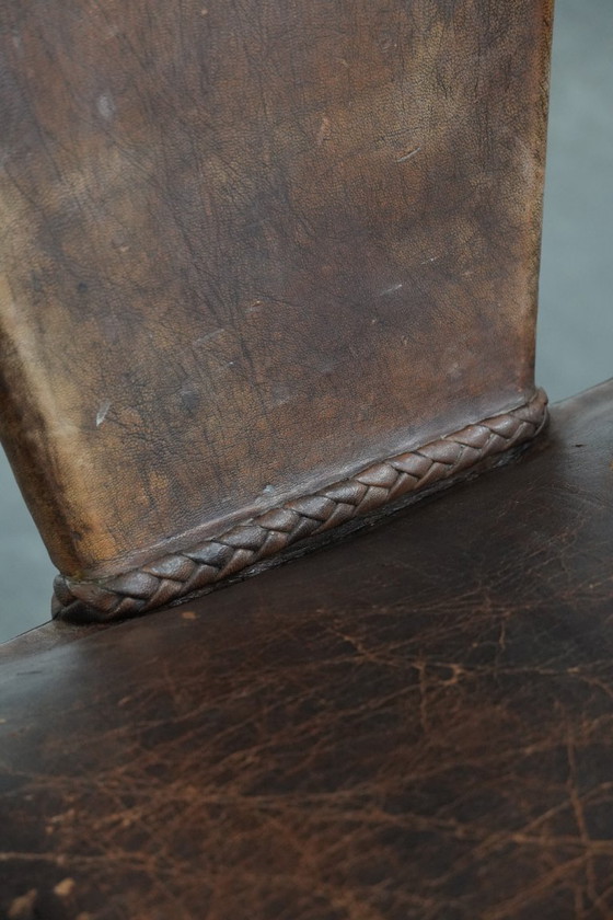 Image 1 of Unieke antieke schapenleren stoel/ armchair met een bijzonder Noord-Afrikaans design
