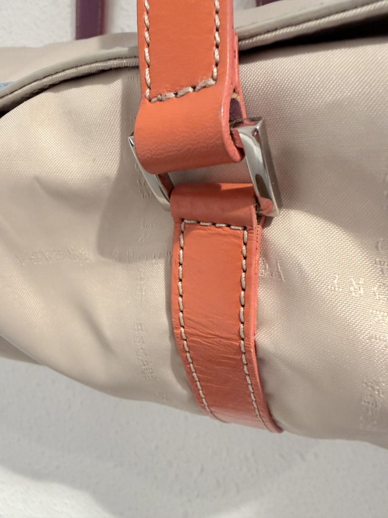 Sacoche cylindrique/baril Escada Sport vintage (état neuf) – Sacs seau, Nylon (photo 3 of 13)