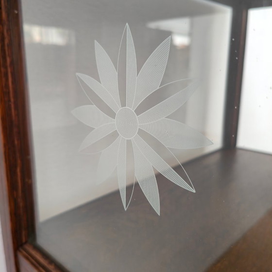 Image 1 of Meuble à thé/meuble d'appoint ancien avec plateau amovible.