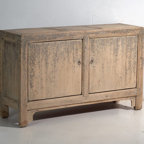 Antique low sideboard in elm with two doors – China, circa 1950 – Sideboard cabinet (photo 4 of 40)