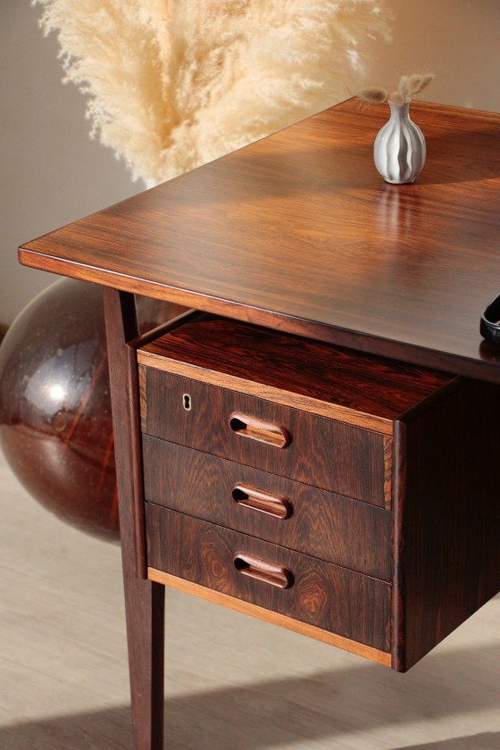 Image 1 of Escritorio Gunner Nielsen de palisandro para Tibergaard (1960)