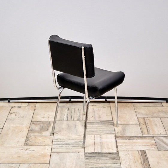 Image 1 of Sedia vintage in pelle con gambe cromate, anni '70, Cecoslovacchia