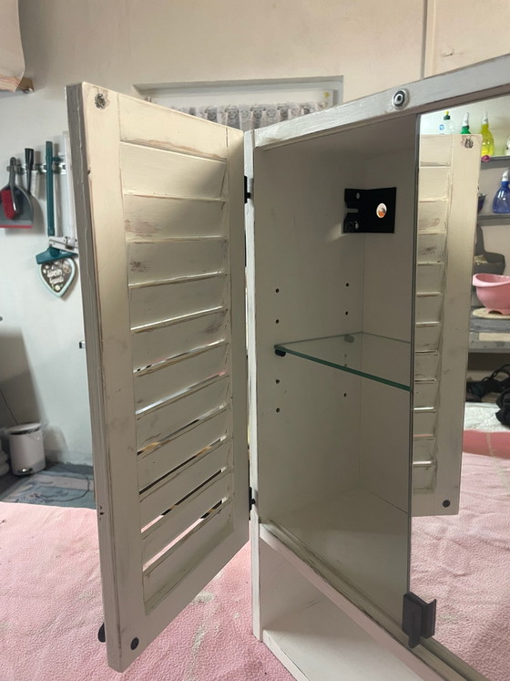 Shabby Chic Mirror Cabinet with Rose Motif, Vintage Unique Piece, Storage cabinet, Wood, Multi Color (photo 4 of 7)