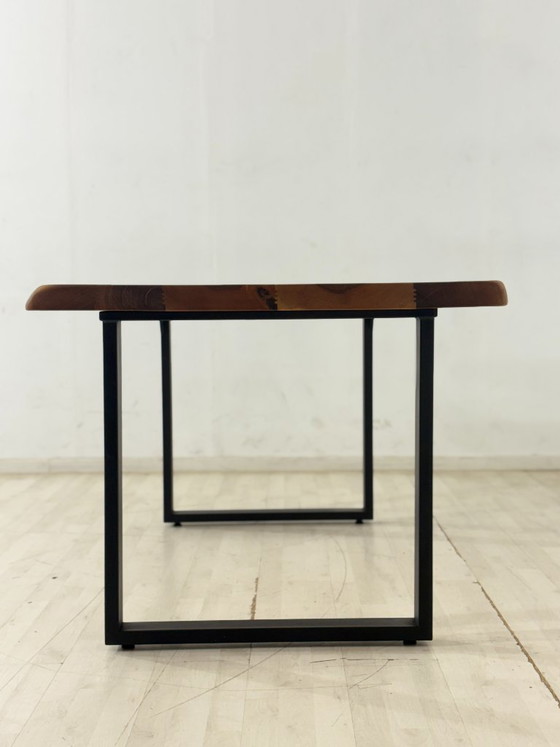Image 1 of Massief houten eettafel van walnoothout / Tafel / Eettafel / Vergadertafel / Woonkamertafel / 199,5 cm breed