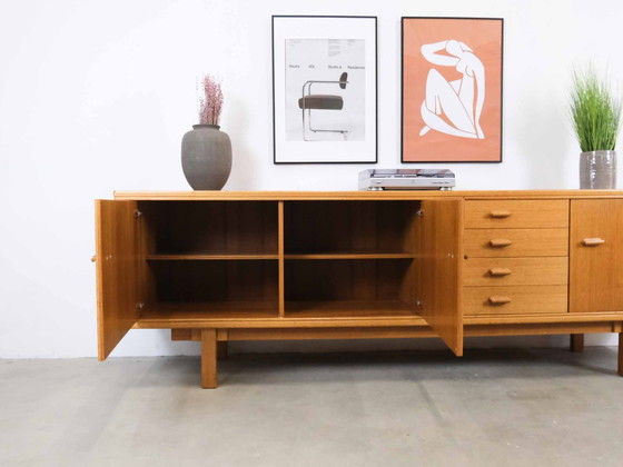 Image 1 of Credenza vintage, stile metà secolo 