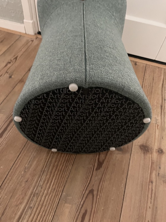 Artifort Lilac Pouf – Footstools & poufs, Leather, Textile (photo 6 of 11)
