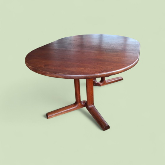 Image 1 of Salle à manger Dyrlund