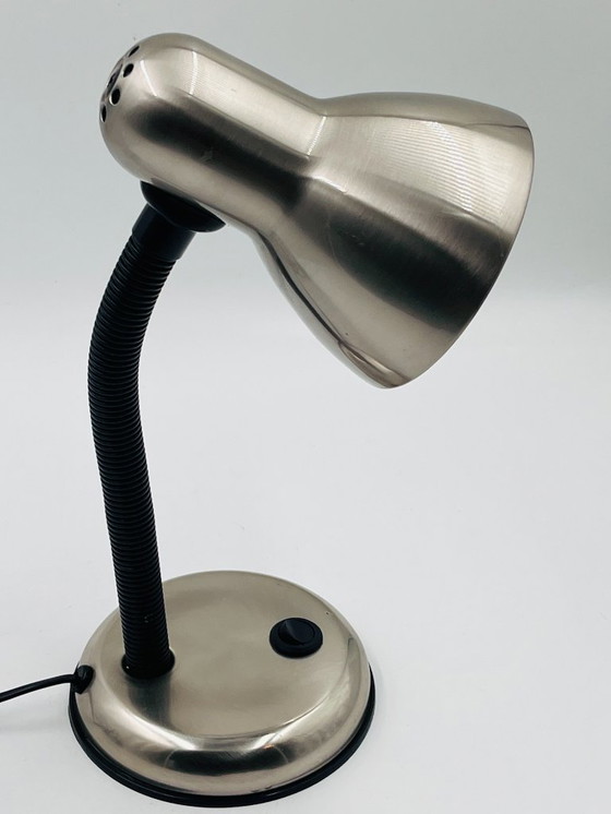 Image 1 of Geborstelde roestvrijstalen lamp uit de jaren 90